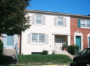 4509 Windsor Arms Ct, Annandale, VA 22003