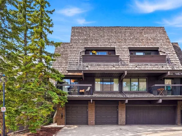 700 S Ranch Estates Pl NW #35, Calgary, AB T3G 1M3