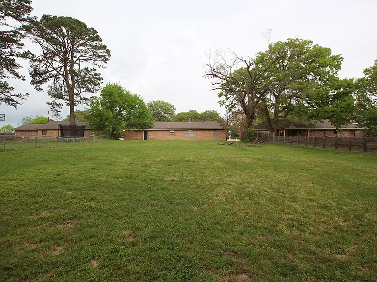11681 County Road 167 — Photo 26