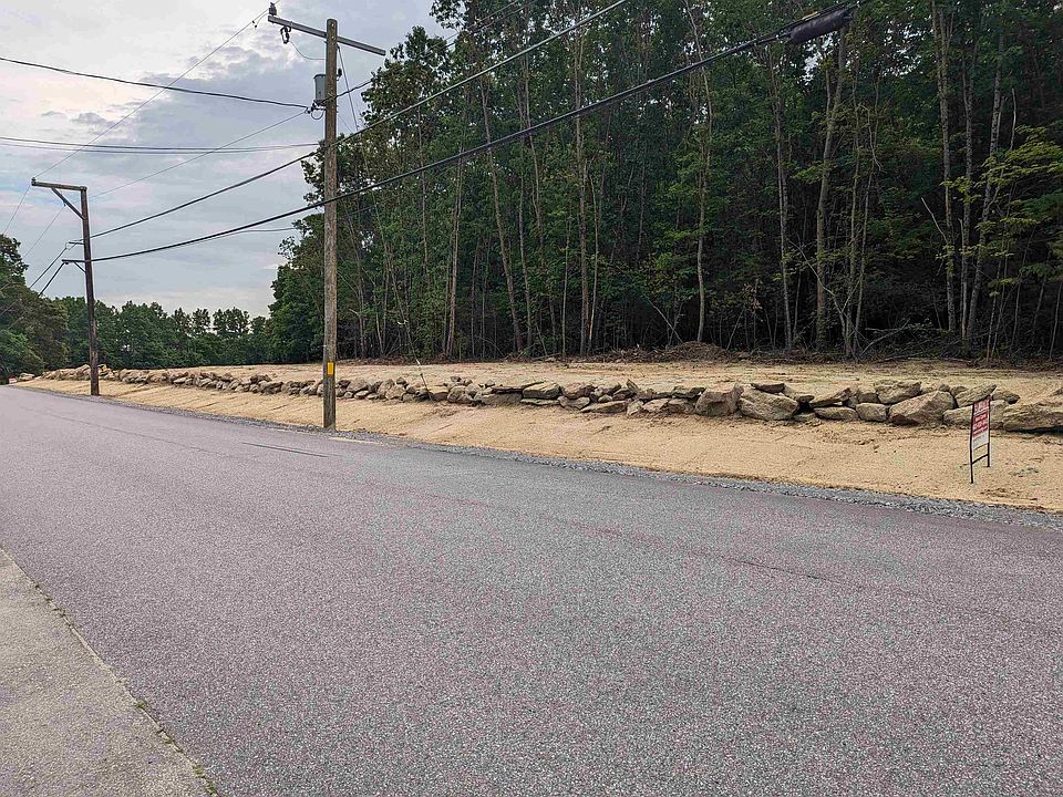 2nd image of 14 Stark Road Lot 03128-1