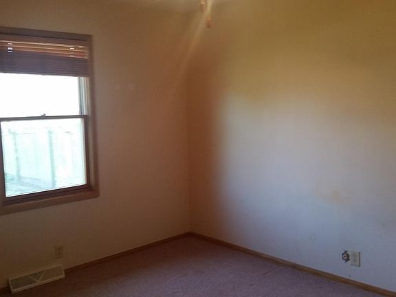 5th image of 1348 N Kokomo Ave