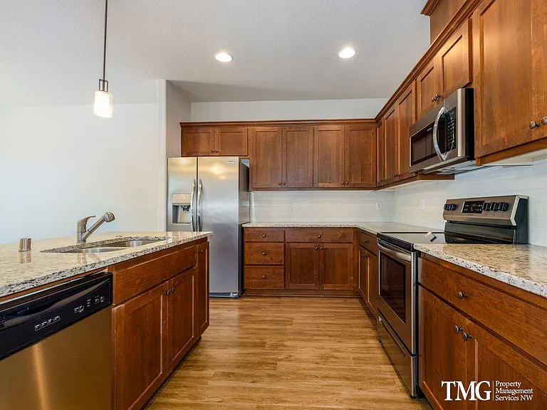 11308 NE 14th Ct — Photo 2