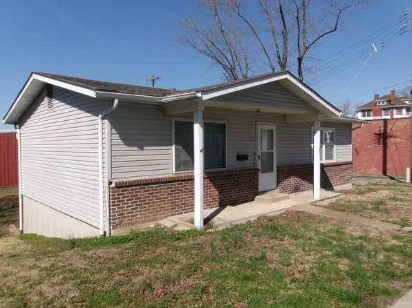 105 Maple St, Crystal City, MO 63019