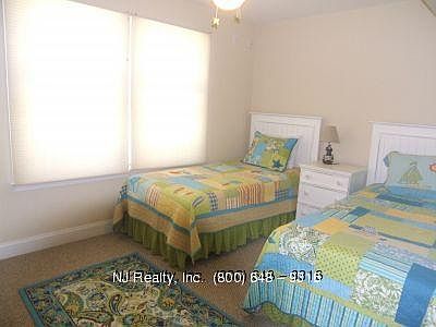 5th image of 221 59th St #East