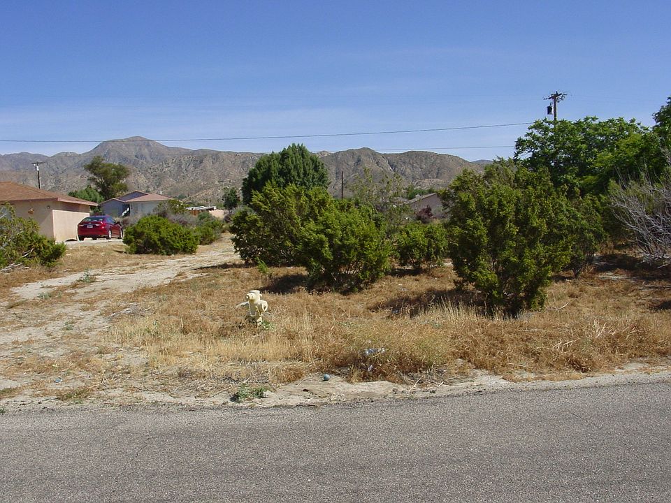 1st image of 49574 Paradise Ave