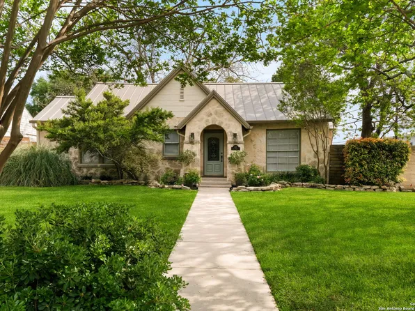 102 E Hermosa, Olmos Park, TX 78212