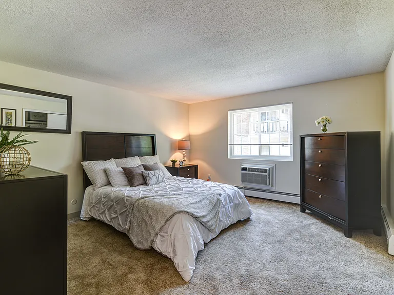 Model Bedroom