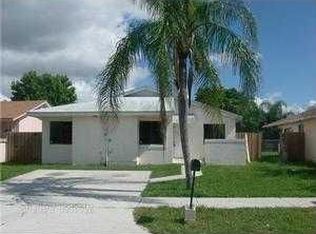 12335 SW 194th St, Miami, FL 33177