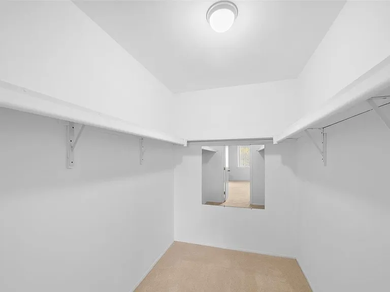 7362 Manor Cir #203 — Photo 12