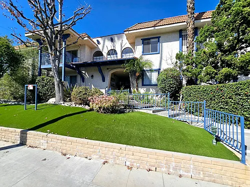 Harmony Court Apartments Photo 1