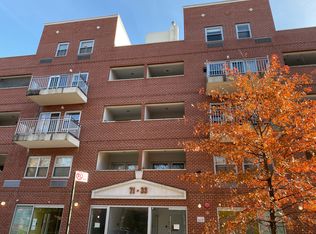 71-33 162nd St #4A, Fresh Meadows, NY 11365