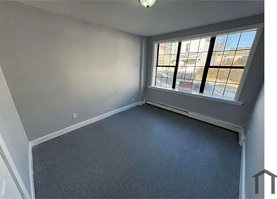 3 bed, $2,200 — Photo 3