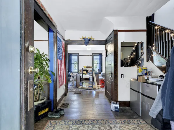 344 Stewart St, Morgantown, WV 26505