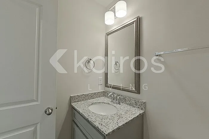 2407 Banyon Cir — Photo 15