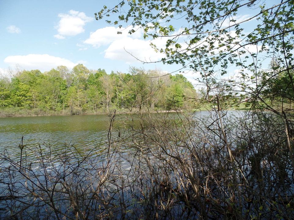 1st image of Vl Horseshoe Cove Dr