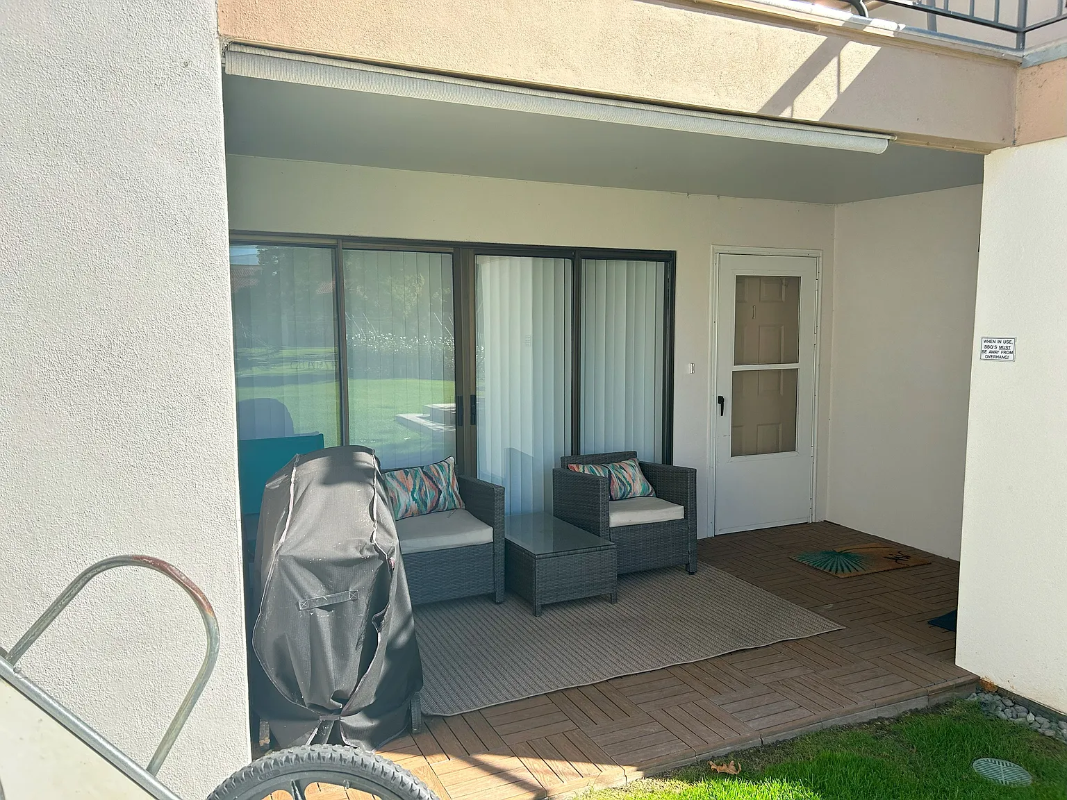 8903 Crescent Bar Rd NW — Photo 2