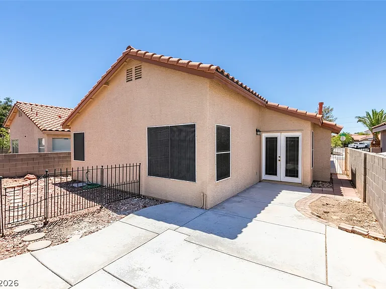 8168 W Gilmore Ave — Photo 38