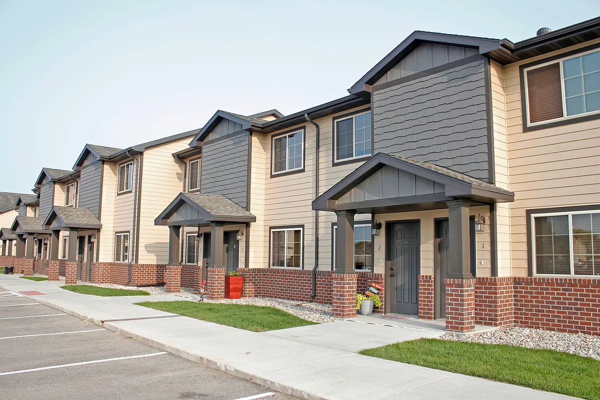 Building Photo - Monument View Townhomes