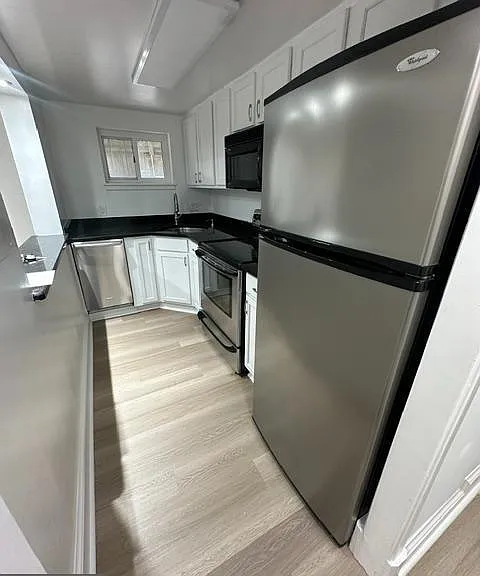 1673 Park Rd NW #B2 — Photo 3
