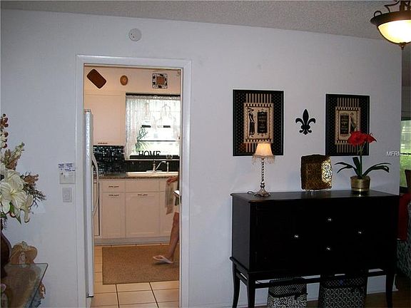 5th image of 6080 80th St N Unit 114
