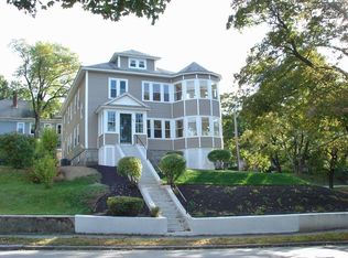 920 Pleasant St #2, Worcester, MA 01602