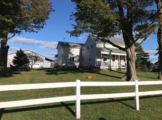 5459 Comstock Rd, Lockport, NY 14094