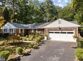 16 Indian King Dr, Cherry Hill, NJ 08003