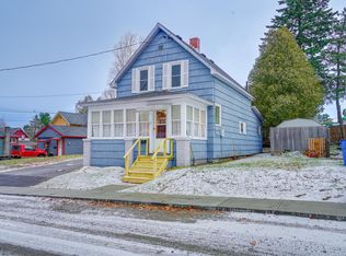 7 Lakeview Ave, Tupper Lake, NY 12986