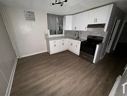 265 W Runyon St #1 — Photo 1