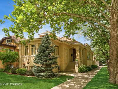 5456 N Bernard St, Chicago, IL, 60625