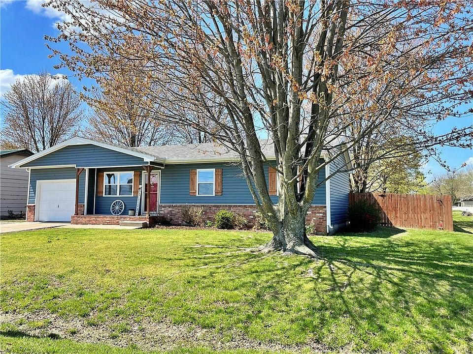 211 N Winifred St, Arma, KS 66712 Zillow