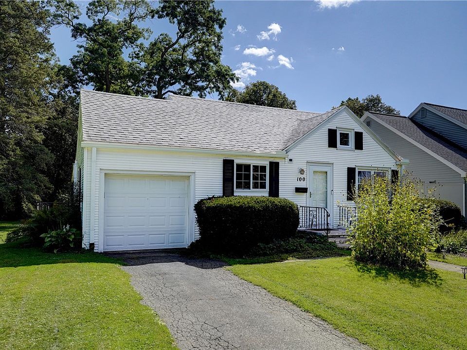 1st image of 100 Meadowbrook Rd