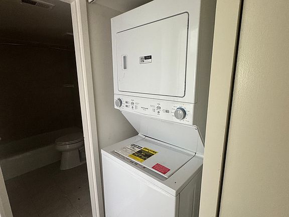 5th image of 19435 Brassie Pl APT 303