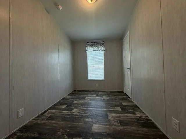 12840 Seminole Blvd #5 — Photo 4