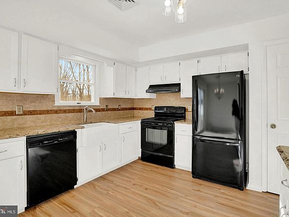5th image of 5400 Curley Hill Rd