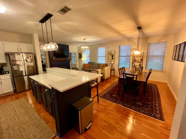 495 S Front St APT 103, Memphis, TN 38103