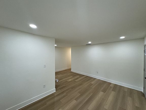 4th image of 6216 S Martindale Ave