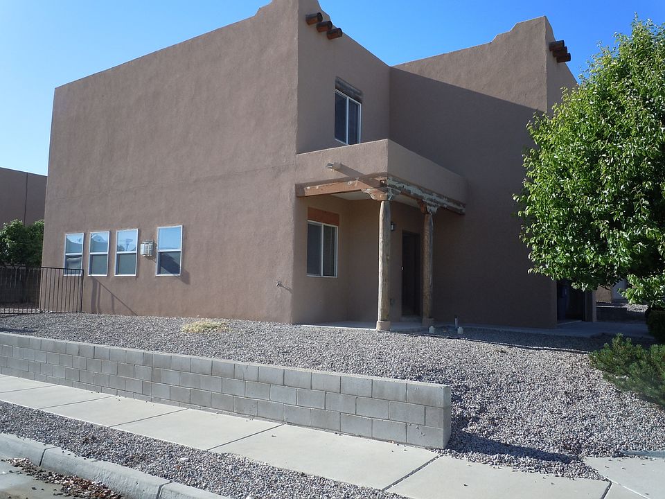1st image of 10856 Arezzo Dr NW