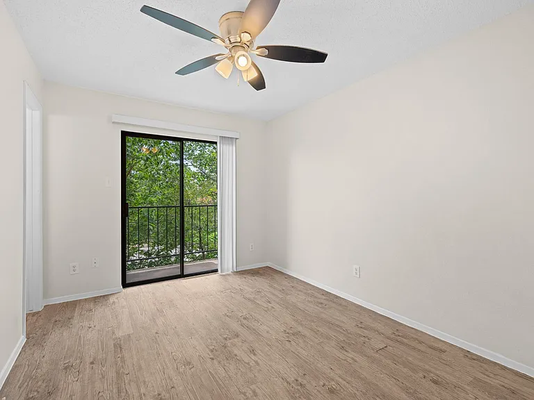 9079 Jollyville Rd #203 — Photo 11