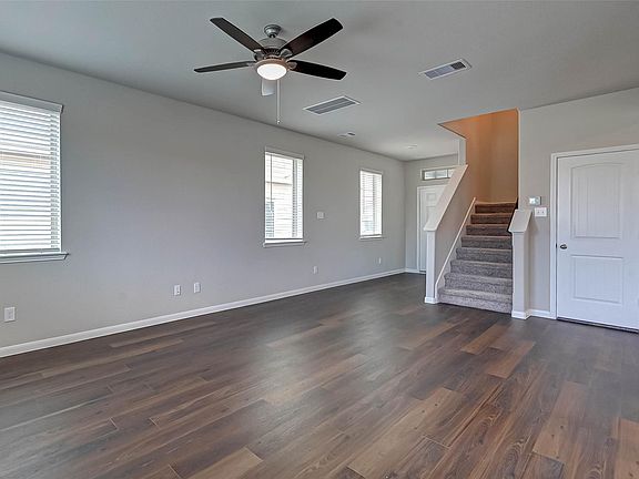 4th image of 21450 Holly Heights Rd