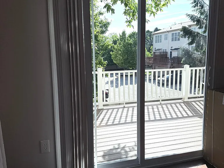 610 Brentwood Ct — Photo 44