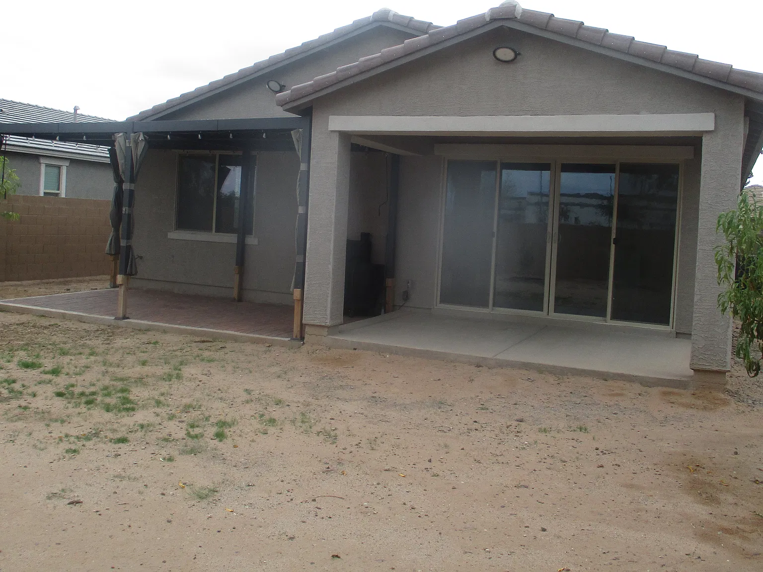 4 bed, 2040 sqft, $1,875 — Photo 2