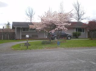 1419 S 242nd St, Des Moines, WA 98198