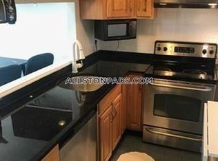 28 Brainerd Rd #302, Allston, MA 02134