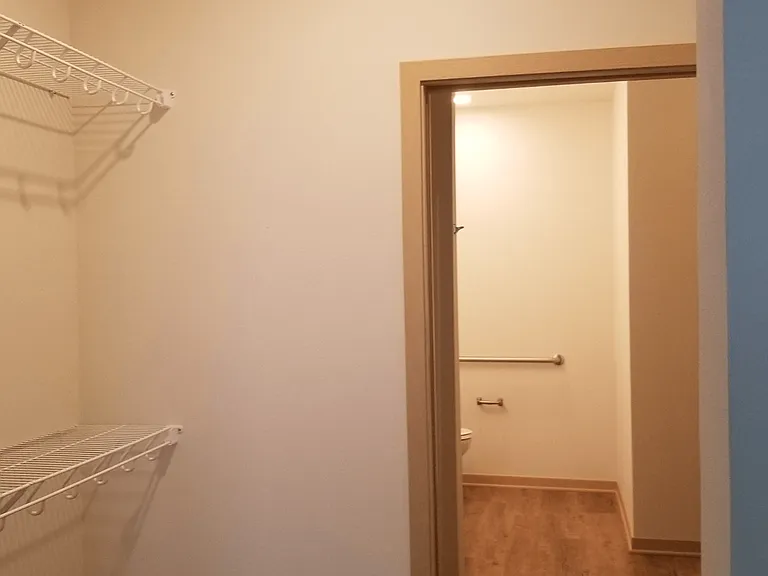The Madisonian Senior Apartments — Photo 17