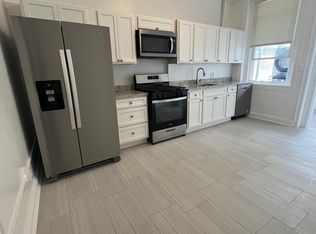837 Hollins St APT 2A, Baltimore, MD 21201