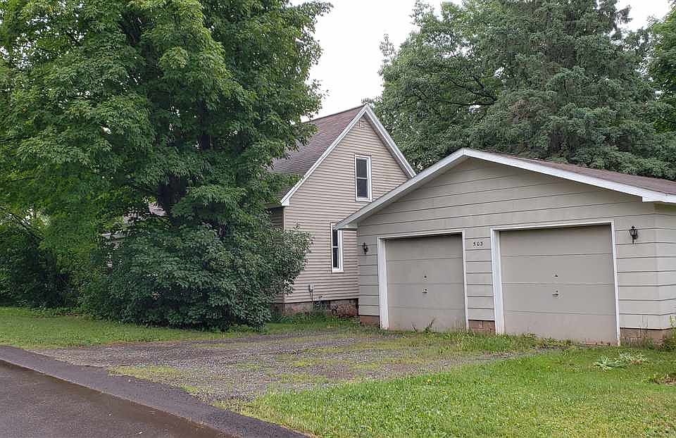 1st image of 503 E Oak St