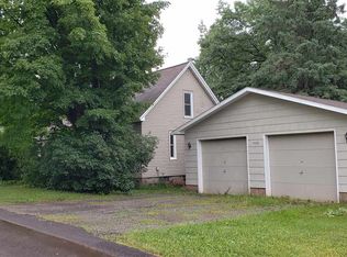 503 E Oak St, Ironwood, MI 49938