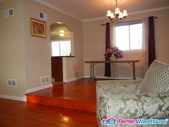 5th image of 14523 Dowling Dr