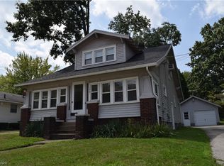 172 5th St NE, Barberton, OH